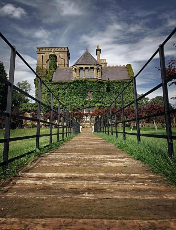 The Rudloe Near Bath - Marco Pierre White Hotel Corsham Exterior foto