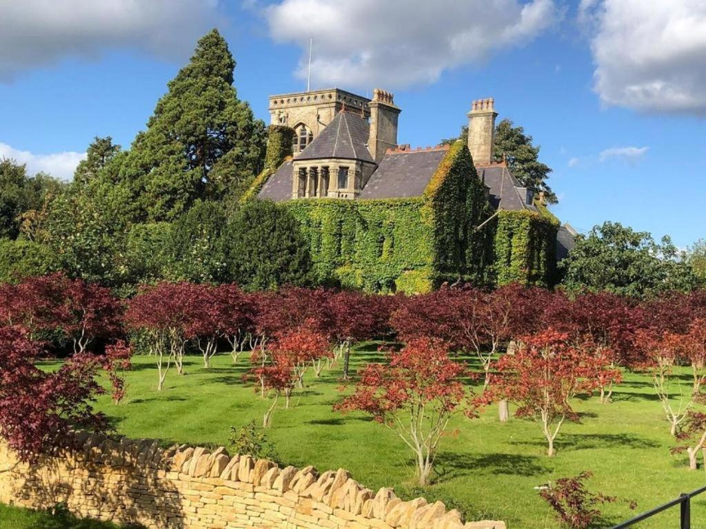 The Rudloe Near Bath - Marco Pierre White Hotel Corsham Exterior foto